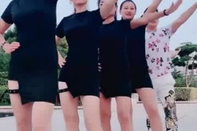 娱乐吃瓜酱美女在线观看,美女在线观看，揭秘娱乐圈幕后故事