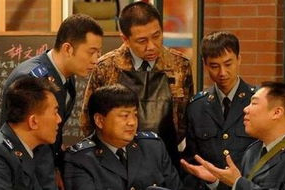 炊事班娱乐吃瓜酱,揭秘军营中的欢乐时光