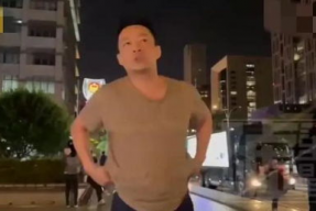 吃瓜最新事件爆料娱乐,明星恋情曝光、争议事件频发，真相扑朔迷离！