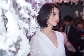 娱乐吃瓜君高圆圆,女神的日常与生活点滴